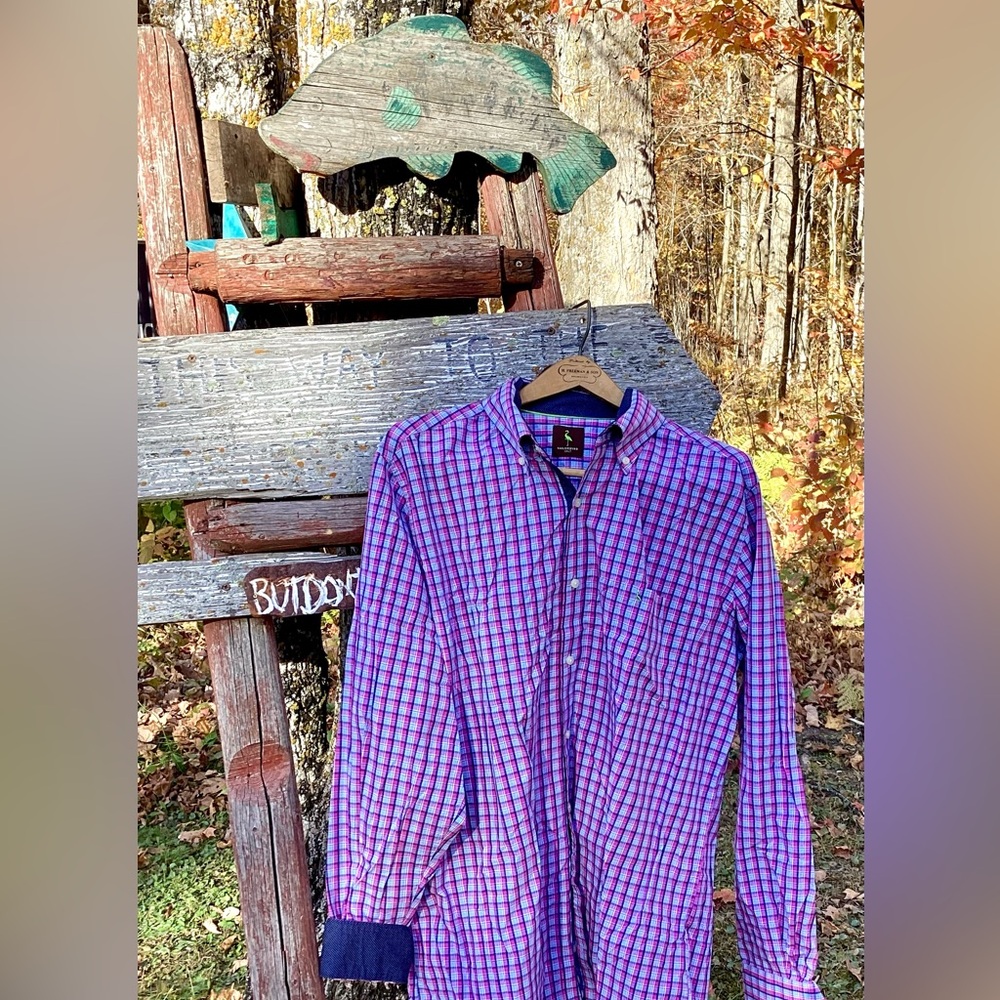 Sharp Dressed Man Preppy Navy Pink Button Down Sh… - image 1